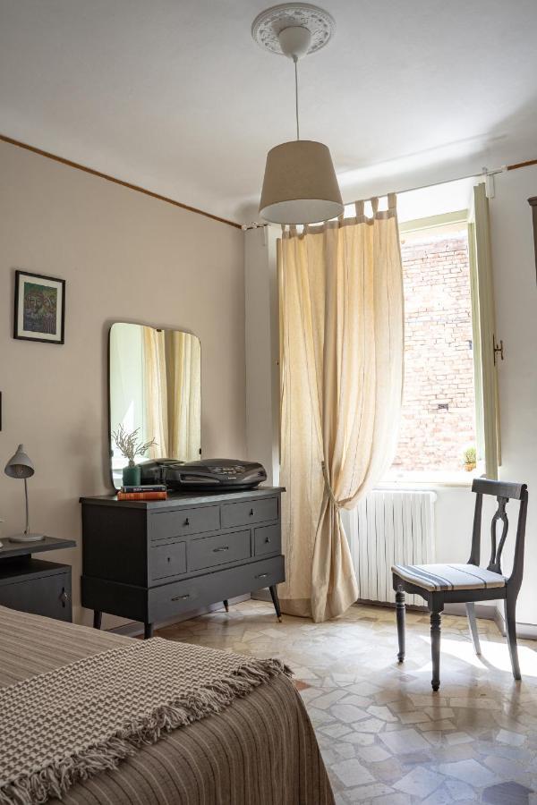 Casa Vacanze Nel Centro Storico Di Fermo Happy Song Екстер'єр фото